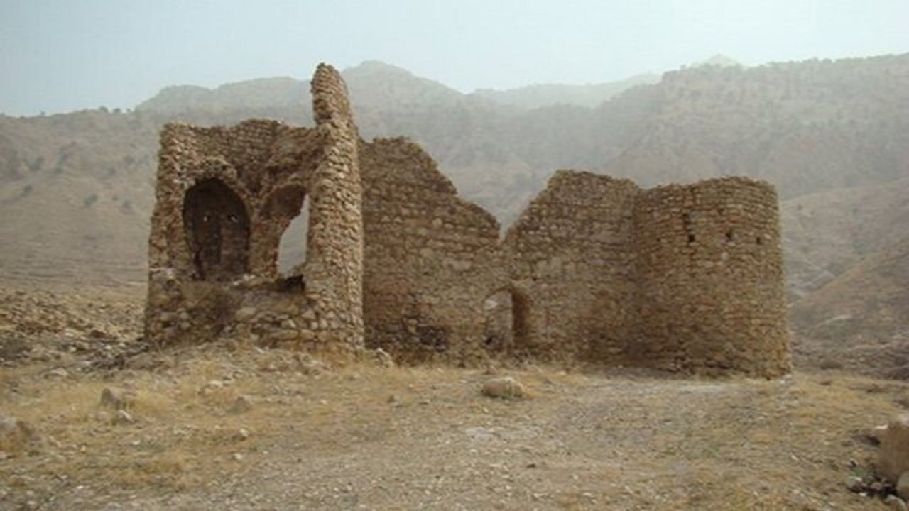 قلعه کوران اندیمشک با خطر جدی روبه‌رو شده است