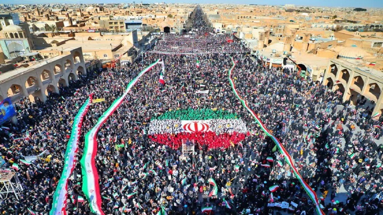 راهپیمایی ۲۲ بهمن شوک سنگینی به دشمن بود