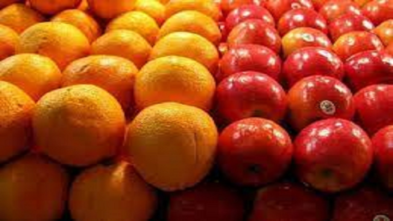 میوه شب عید در حال ذخیره سازی است