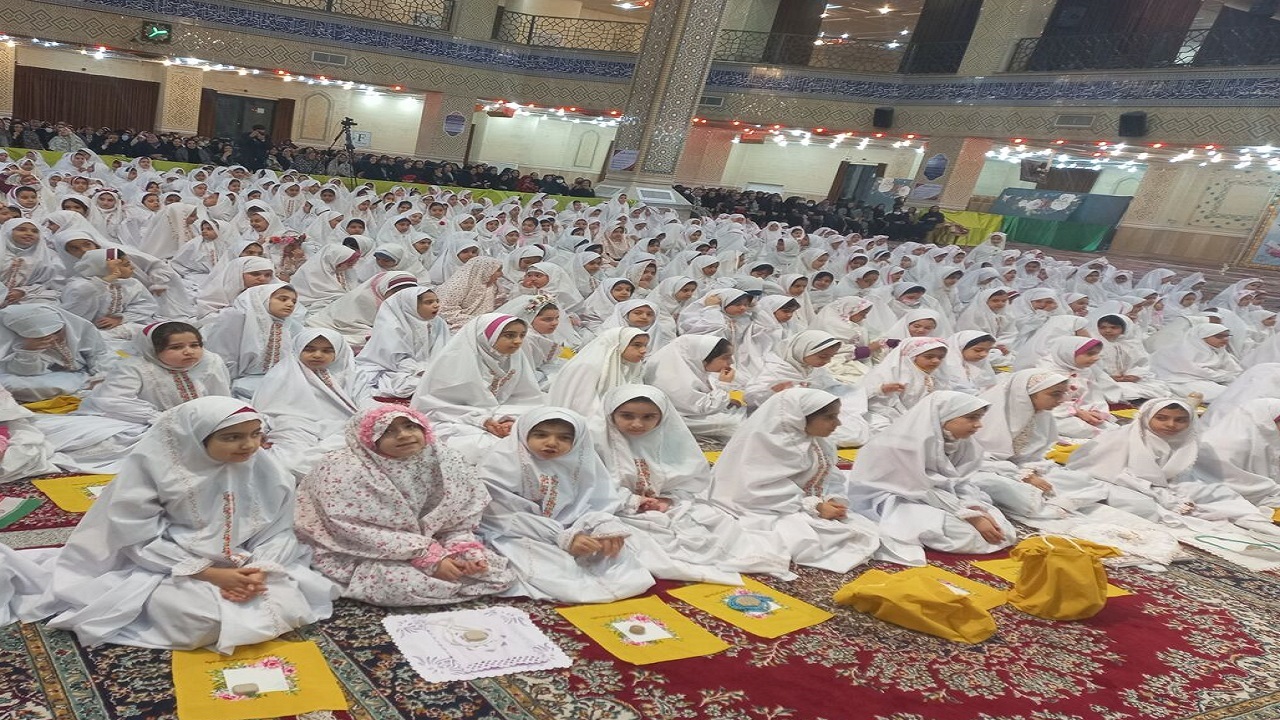 برگزاری جشن فرشته‌ها برای پنج هزار دانش آموز دختر در دزفول