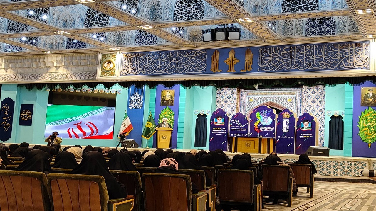 گردهمایی دانشجویان با رتبه‌های برتر آزمون سراسری در مشهد
