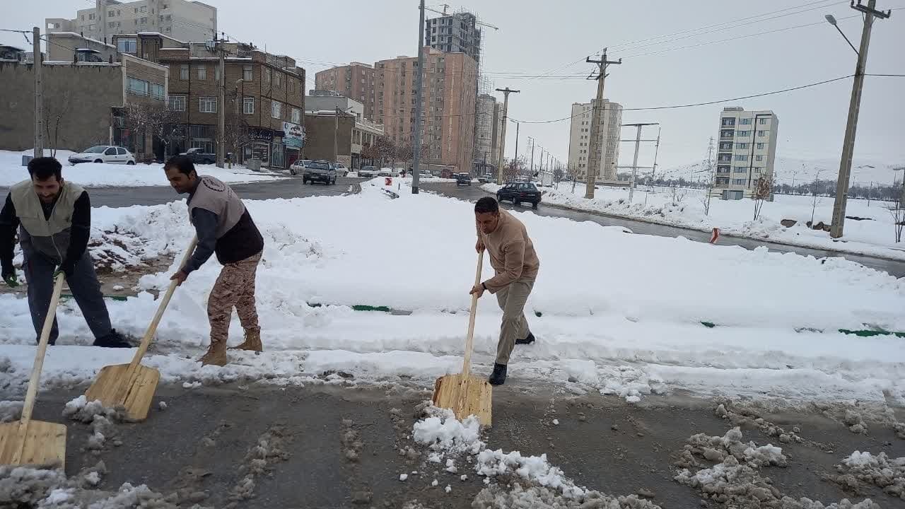 برف روبی ۳۵ گروه جهادی در اراک