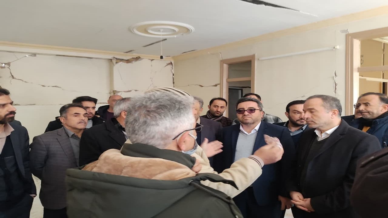 مساکن قولنامه‌ای خسارت دیده از زلزله خوی حدنگاری می‌شود
