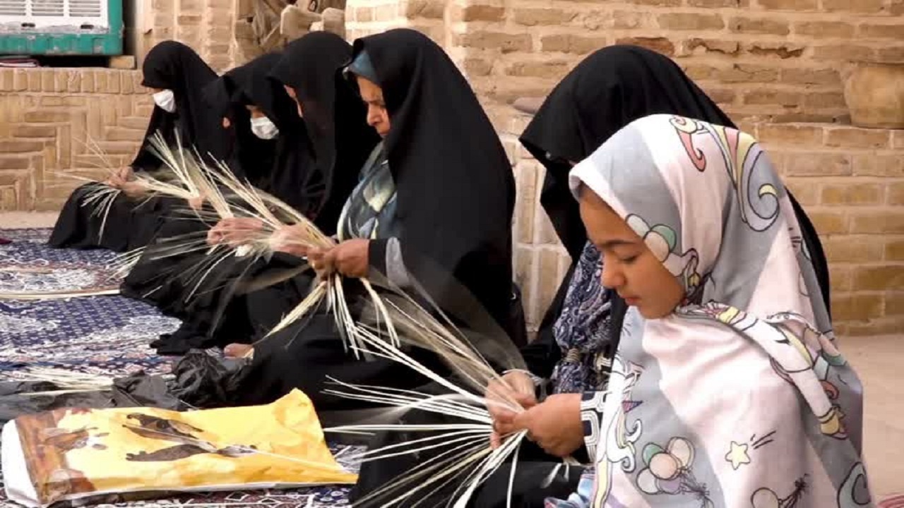 بافق، شهرملی حصیربافی کشور + فیلم