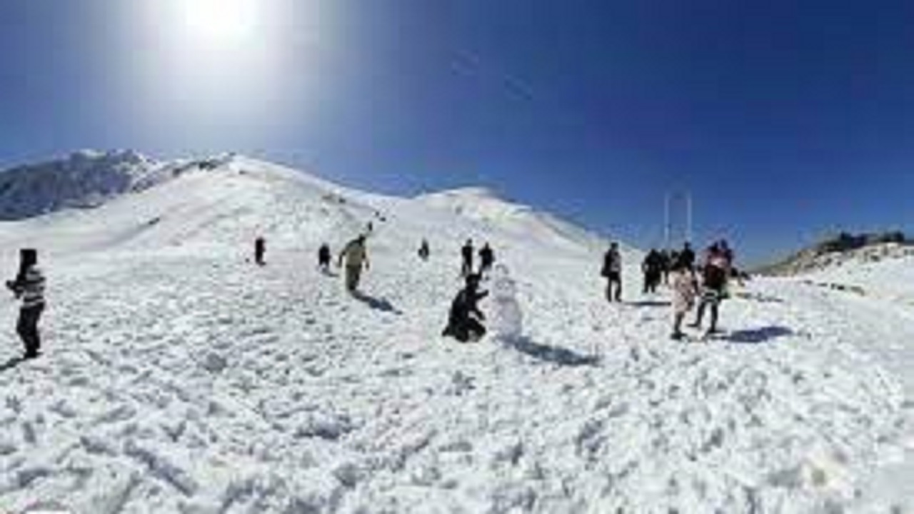 طبیعت زیبای برفی روستای دره سید در لرستان