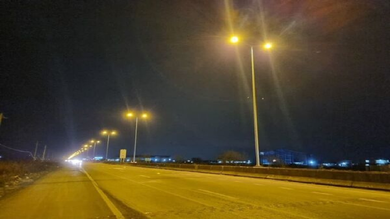 بهره برداری از پروژه روشنایی مسیر اسالم به تالش