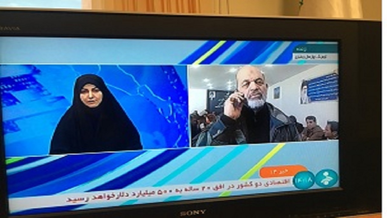 همه پای کار آمدند