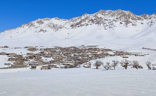 ۱۶۵ روستای اصفهان همچنان در محاصره برف ۱۶۵ روستای اصفهان همچنان در محاصره برف