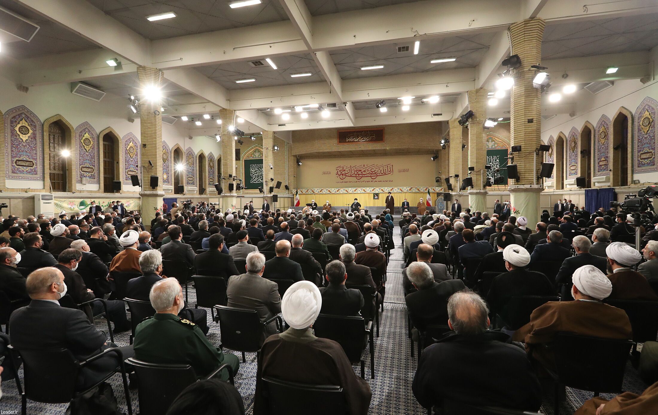 دیدار مسئولان نظام و سفیران کشورهای اسلامی با رهبر انقلاب دیدار مسئولان نظام و سفیران کشورهای اسلامی با رهبر انقلاب