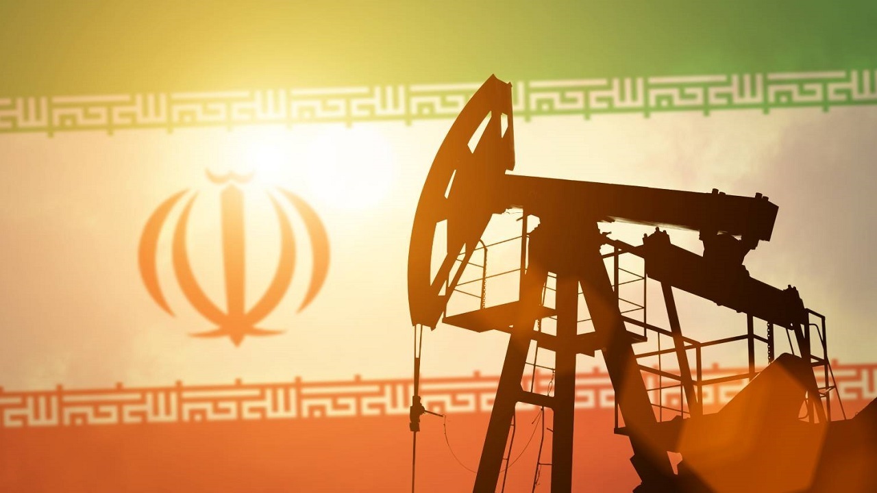 فروش نفت ایران به بالاترین میزان ۴ سال اخیر رسید