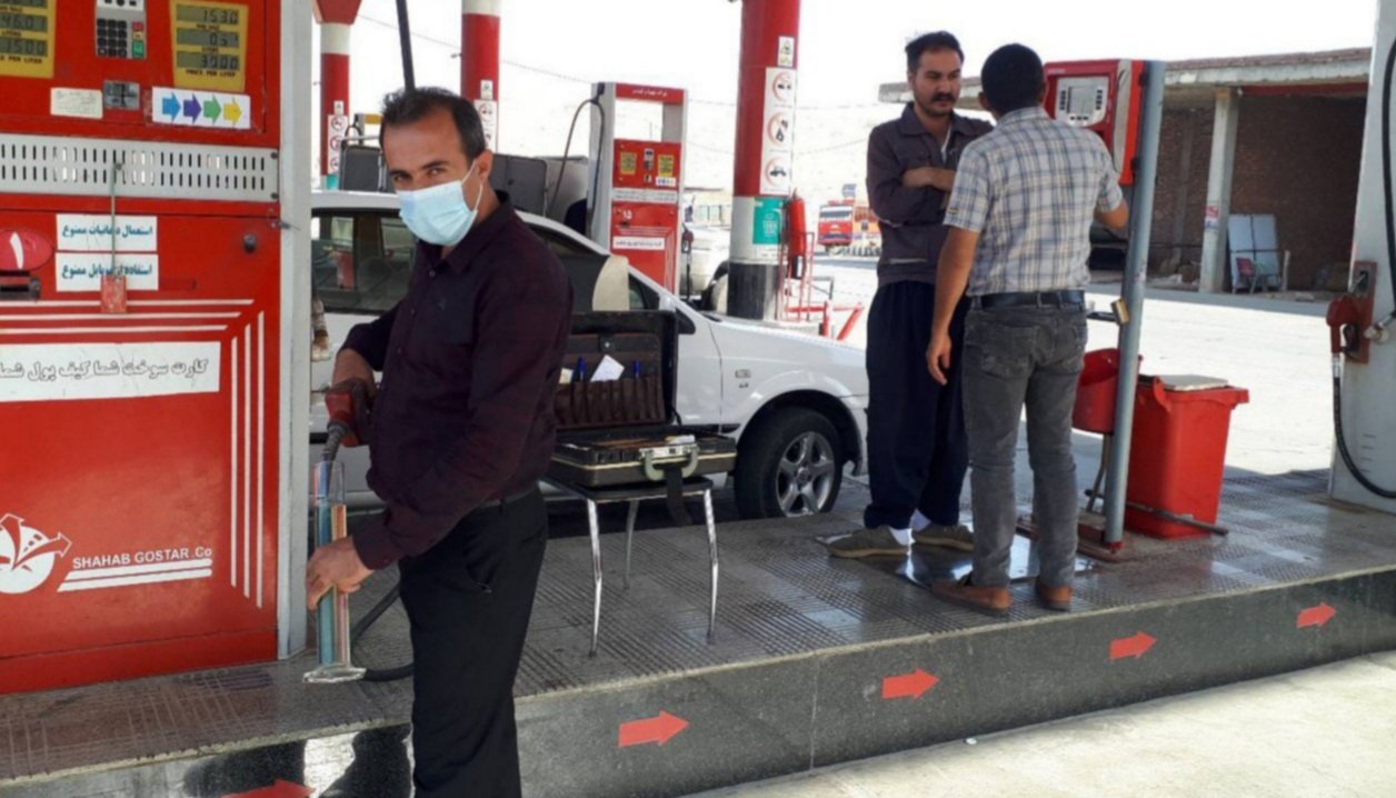 انجام بالغ بر ۱۱ هزار بازدید میدانی کمی وکیفی از جایگاه‌های عرضه سوخت جنوب آذربایجان غربی