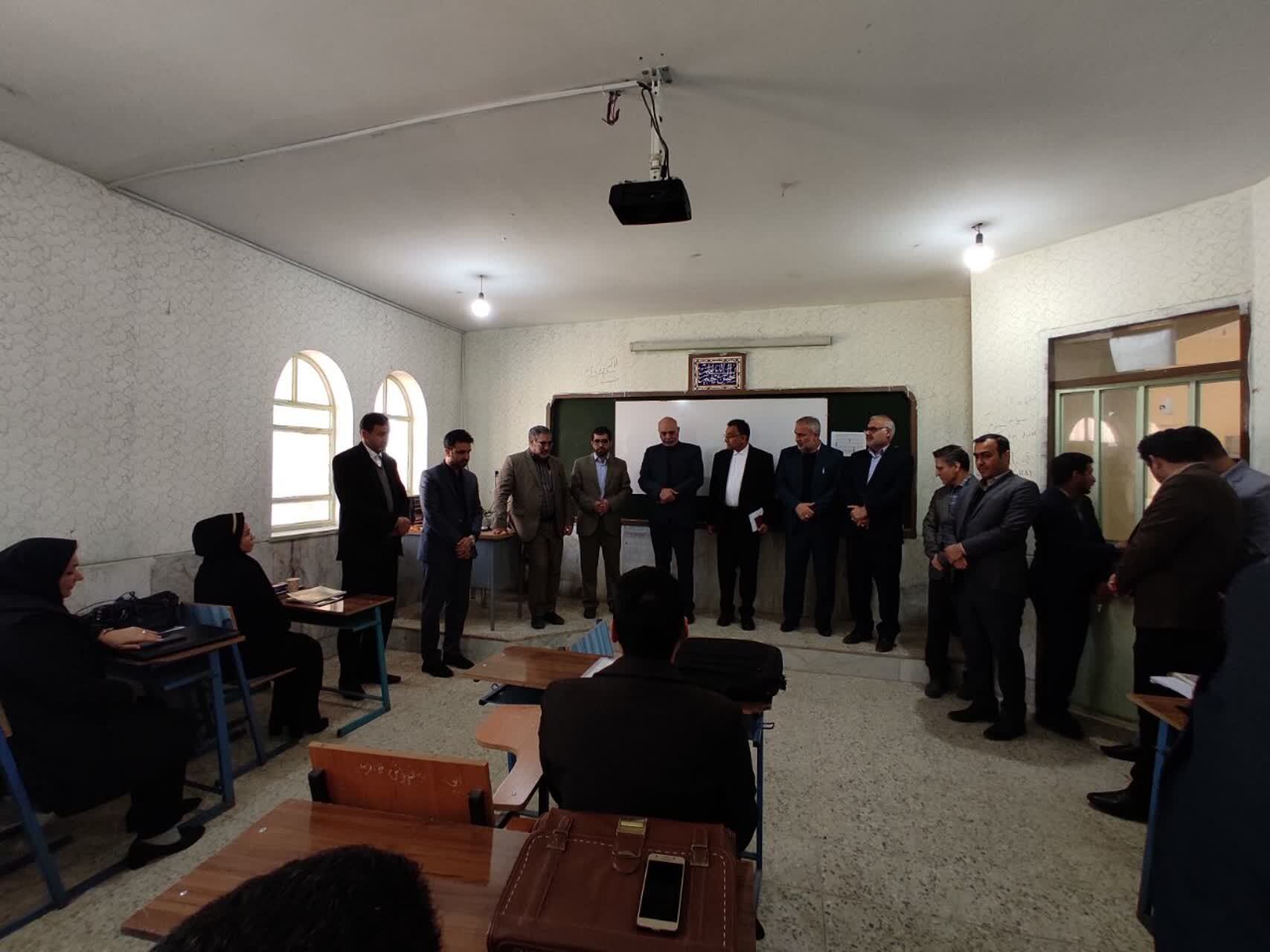 حضور صد دبیر و سرگروه آموزشی در طرح توانمندسازی معلمان خوزستان