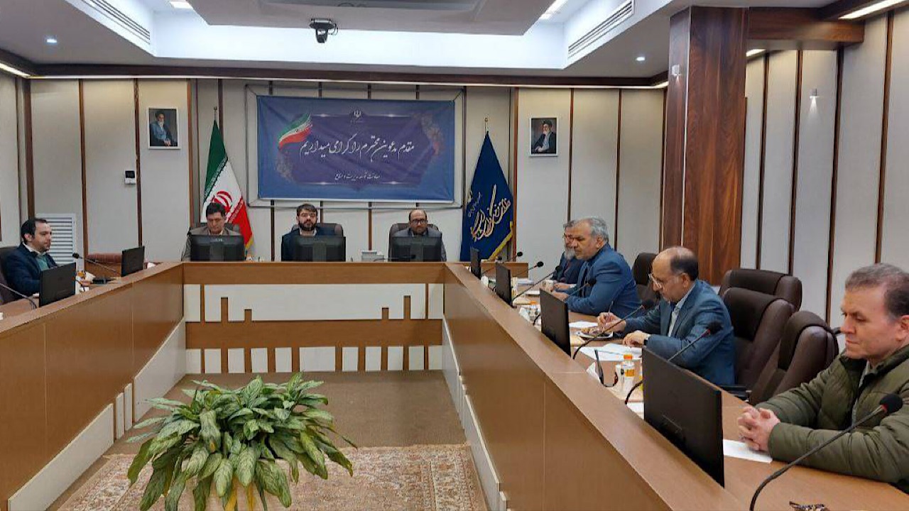 برگزاری همزمان جشنواره فجر در استان‌ها اولویت دارد