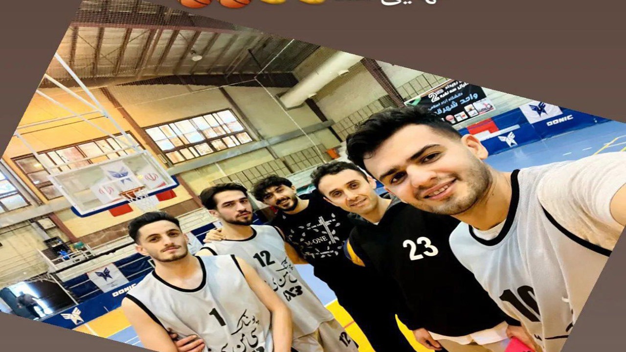 صعود محمودآباد به نیمه نهایی بسکتبال کشور
