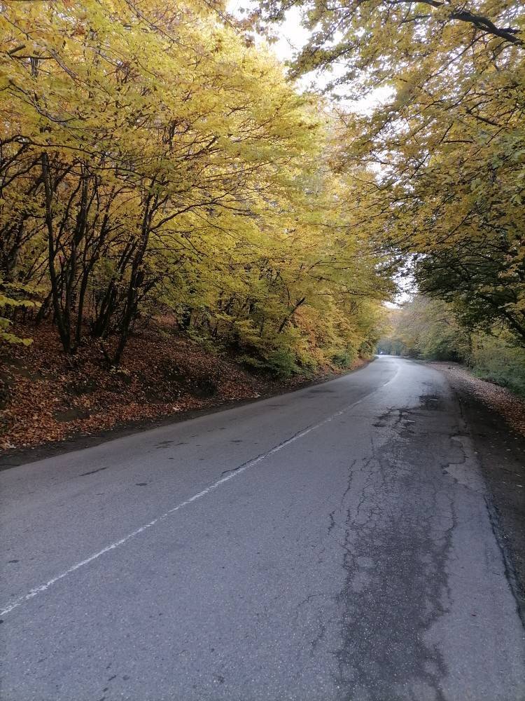 از