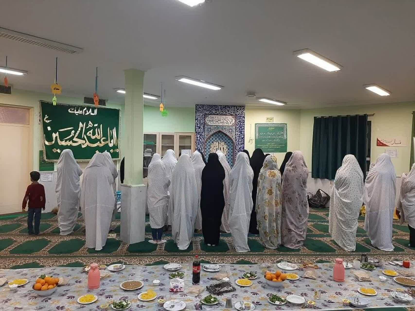 برگزاری  اعتکاف دانش آموزی  به میزبانی دبیرستان نرجس