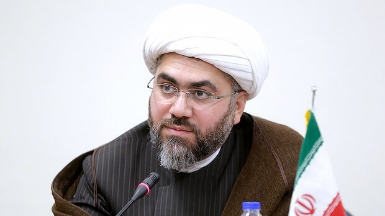 از بالا بردن پرچم عزت و کرامت زنان توسط پیامبر (ص) تا در اختیار گذاشتن ۱۵ مسجد برای زلزله زدگان خوی