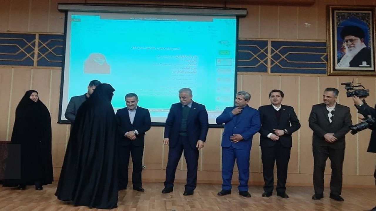 تجلیل از ۲۲ بانوی برتر در کنگره بانوان تأثیرگذار گیلان