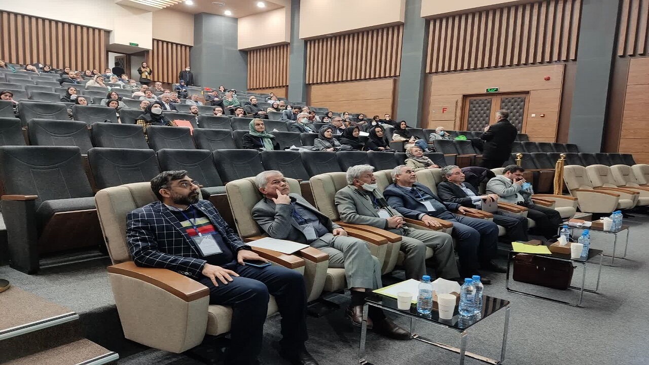 همایش بین‌المللی معیار کیفیت آزمایشگاه‌های بالینی در مشهد برگزار شد