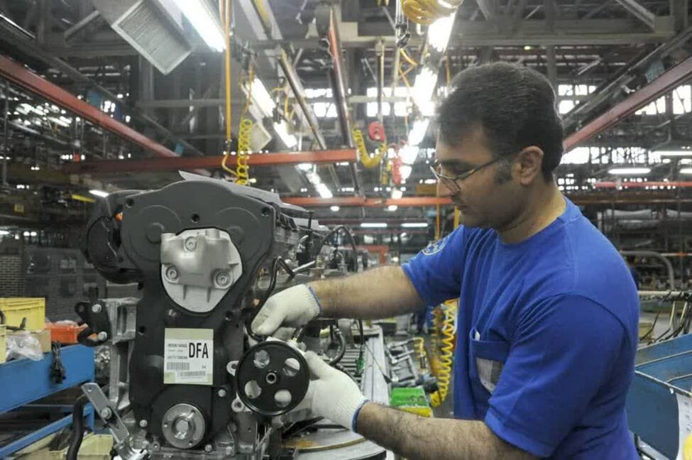 ایران خودرو در یک روز ۳۶۵۸ دستگاه موتور تولید کرد