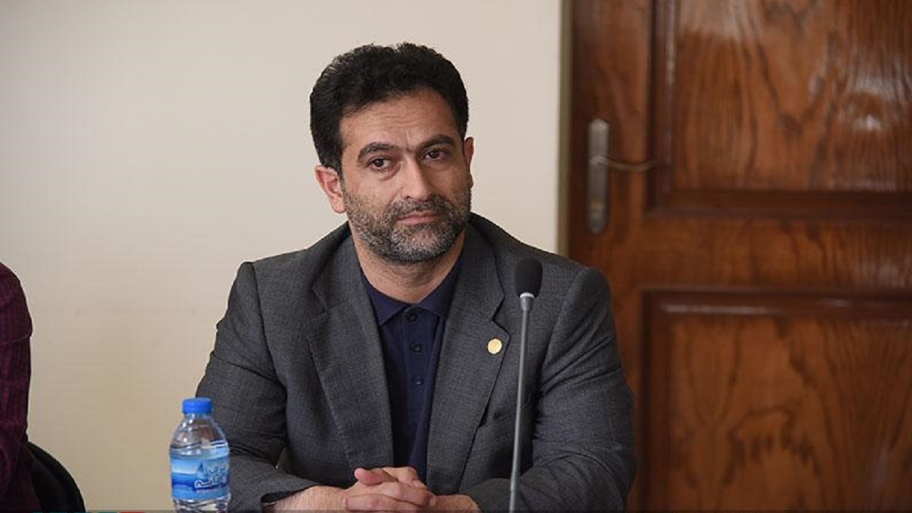 تولید علم کافی است، باید به سمت مصرف برویم