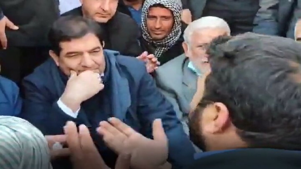 معاون اول رئیس جمهور پای درد دل مردم سیستان و بلوچستان نشست+ فیلم