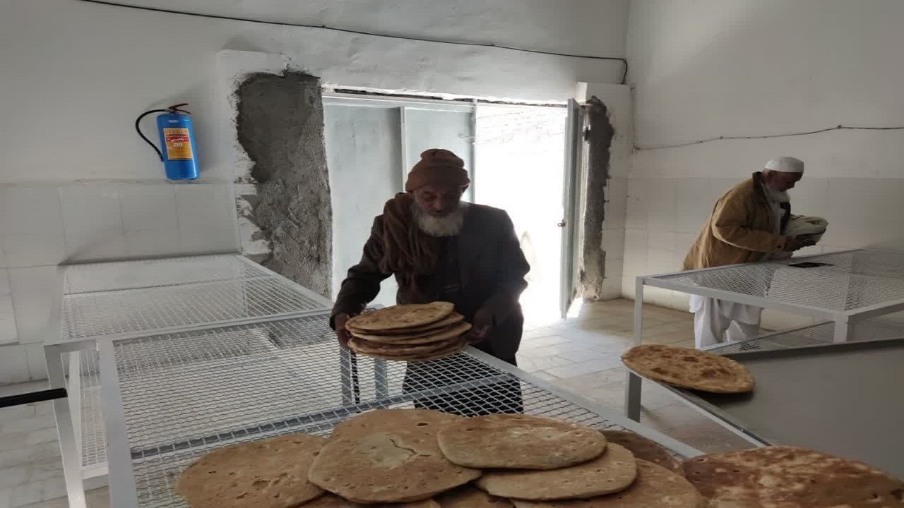 بهره برداری از اولین نانوایی در مهمانشهر اتباع خارجی تفت