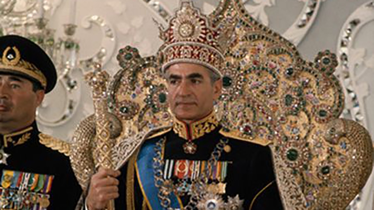 نظر دکتر منصوره اتحادیه در مورد نقش اجتماعی زنان در دوره پهلوی + فیلم