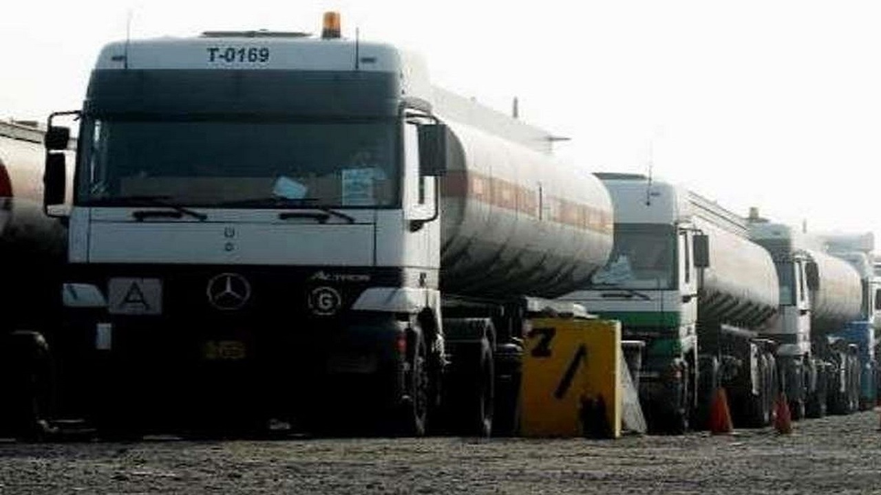 عدم انطباق با استاندارد دلیل ترافیک تانکرهای سوخت در باشماق مریوان