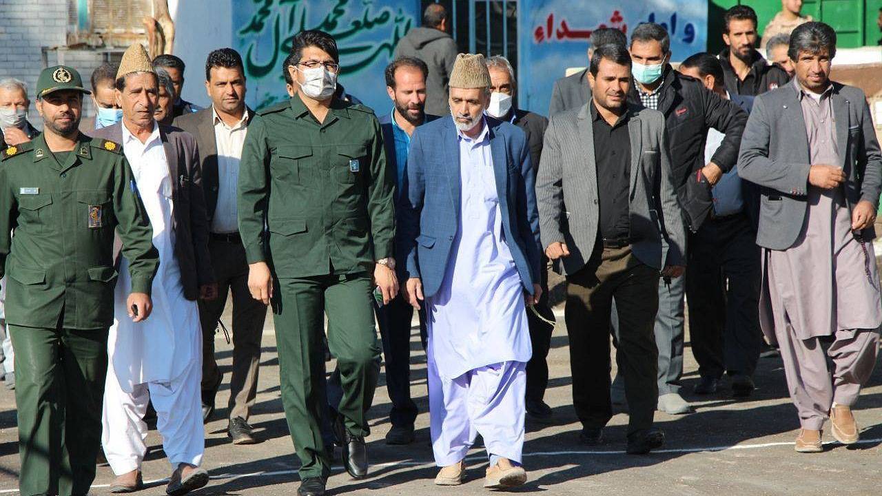 فرماندار فهرج با لباس پاسداری در سپاه حضور پیدا کرد