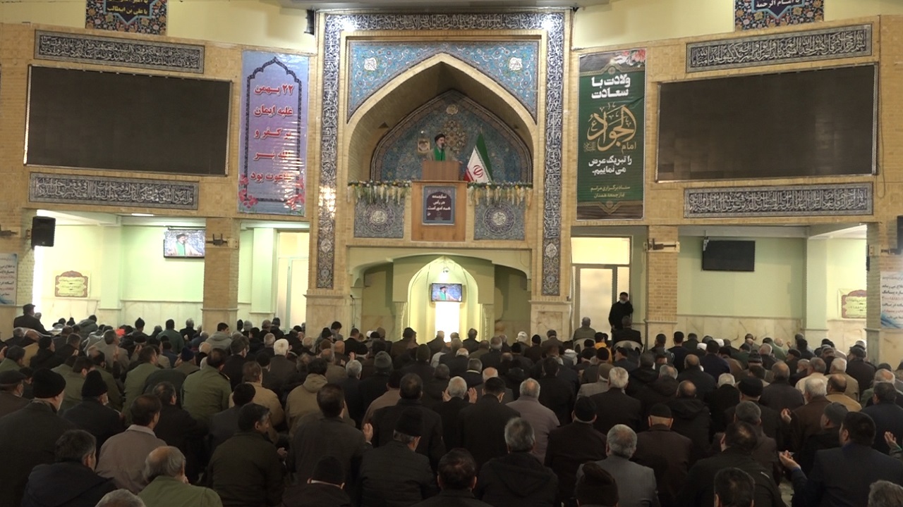 شیطنت‌های دشمن در اهانت به مقدسات راه به جایی نمی برد