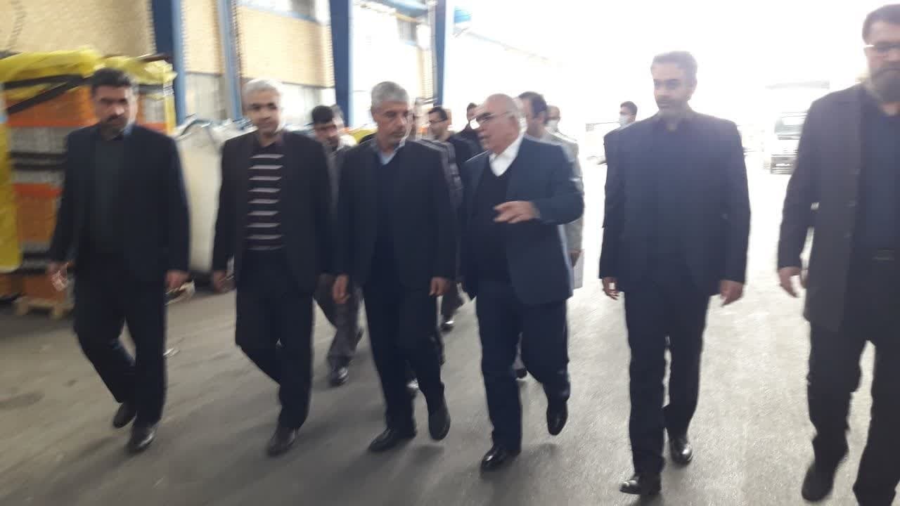بازدید معاون قضایی دادستان کل کشور از چند واحد تولیدی نمونه قزوین