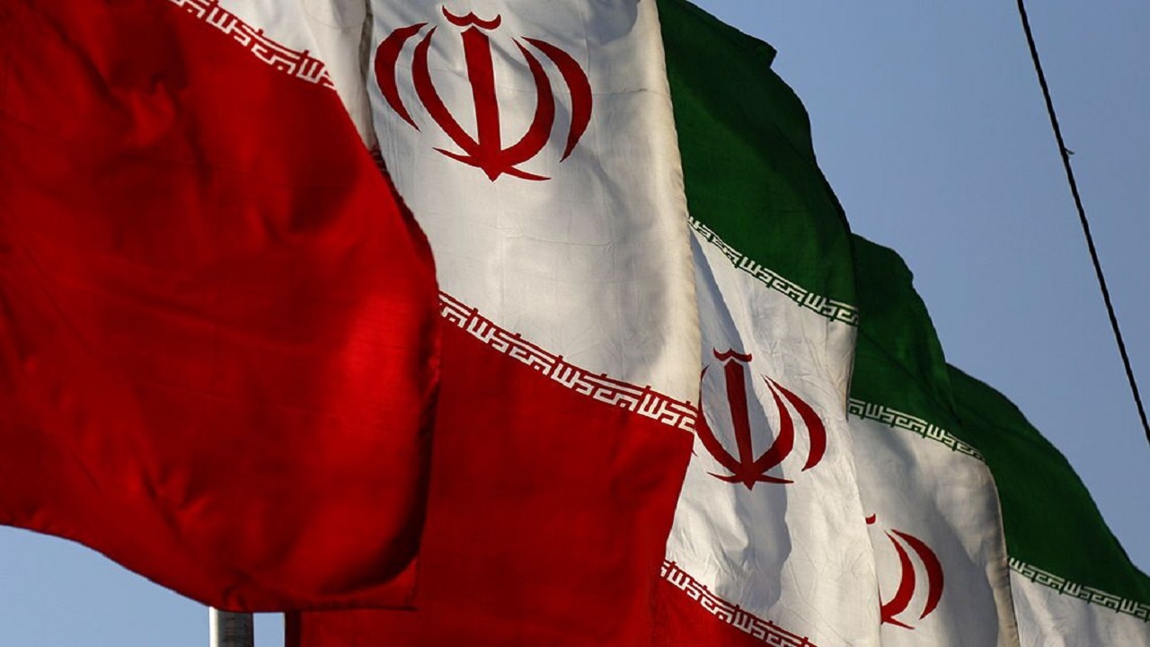 اجرای پویش پرچم افتخار براى استقبال از چهل و چهارمین بهار انقلاب