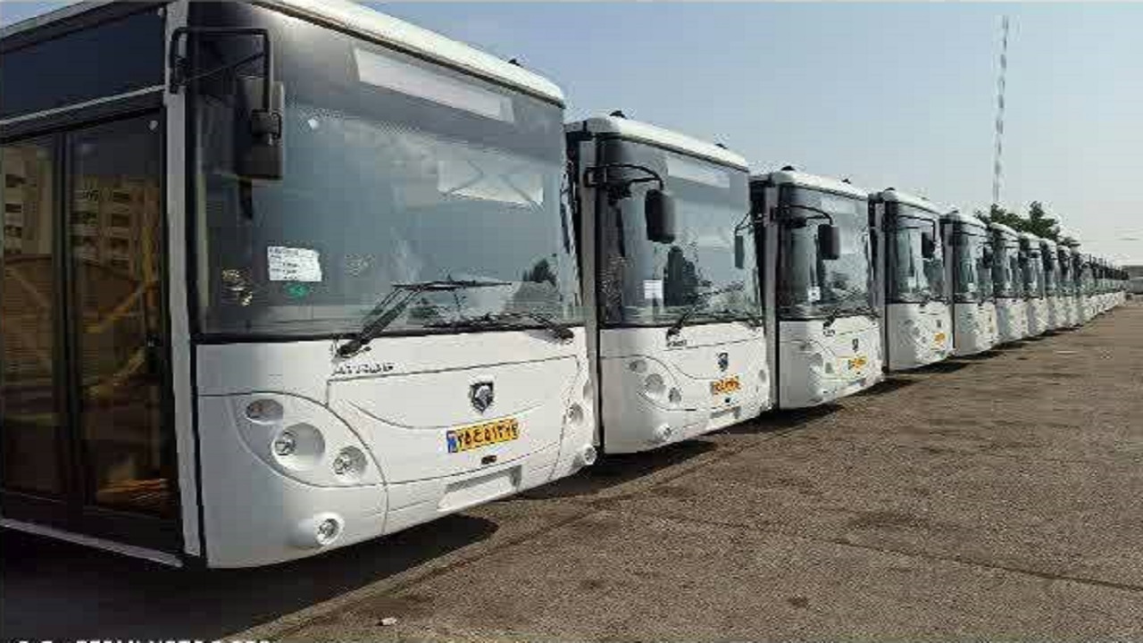 اولین بخش از اتوبوس‌های جدید وارد اهواز شد