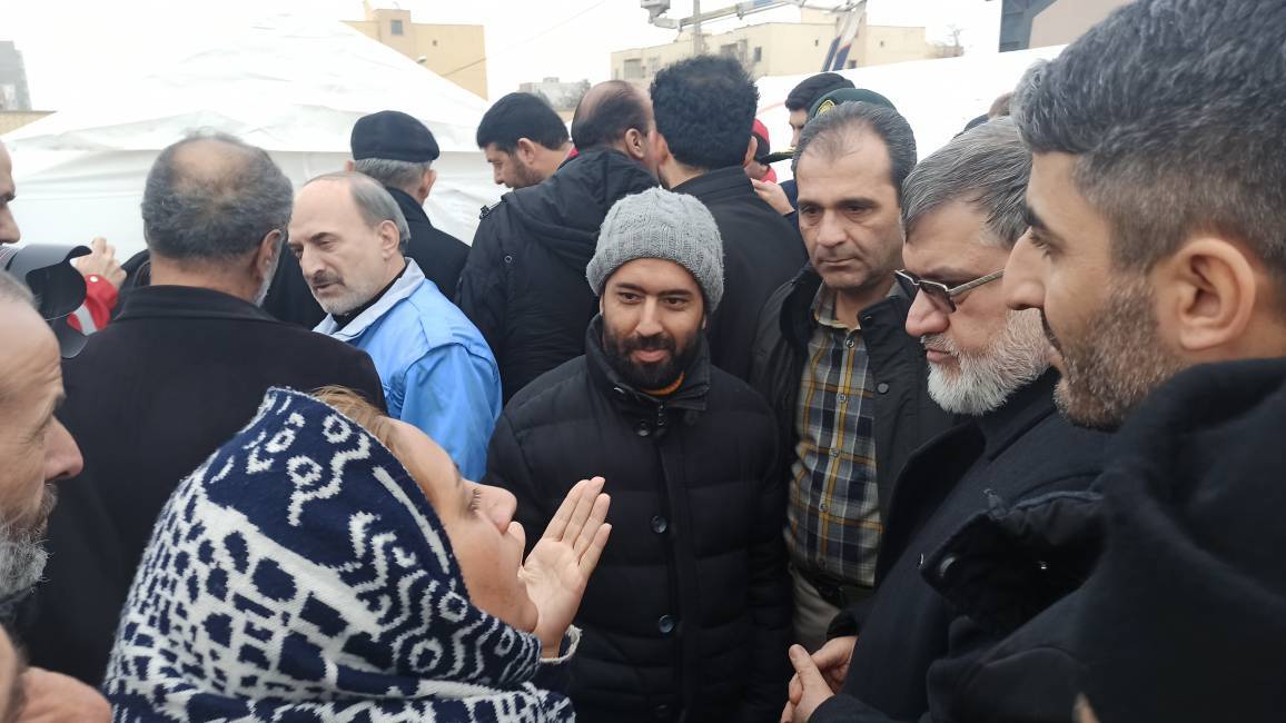 بازدید وزیر کشور از وضعیت زلزله زدگان خوی