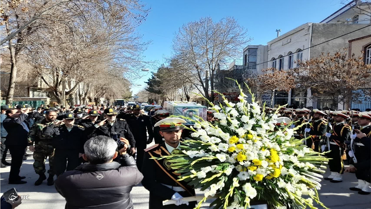 پیکر شهید امیدوار در زادگاهش آرام گرفت