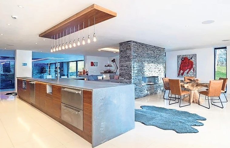 عمارت با شکوه رونالدو برای فروش