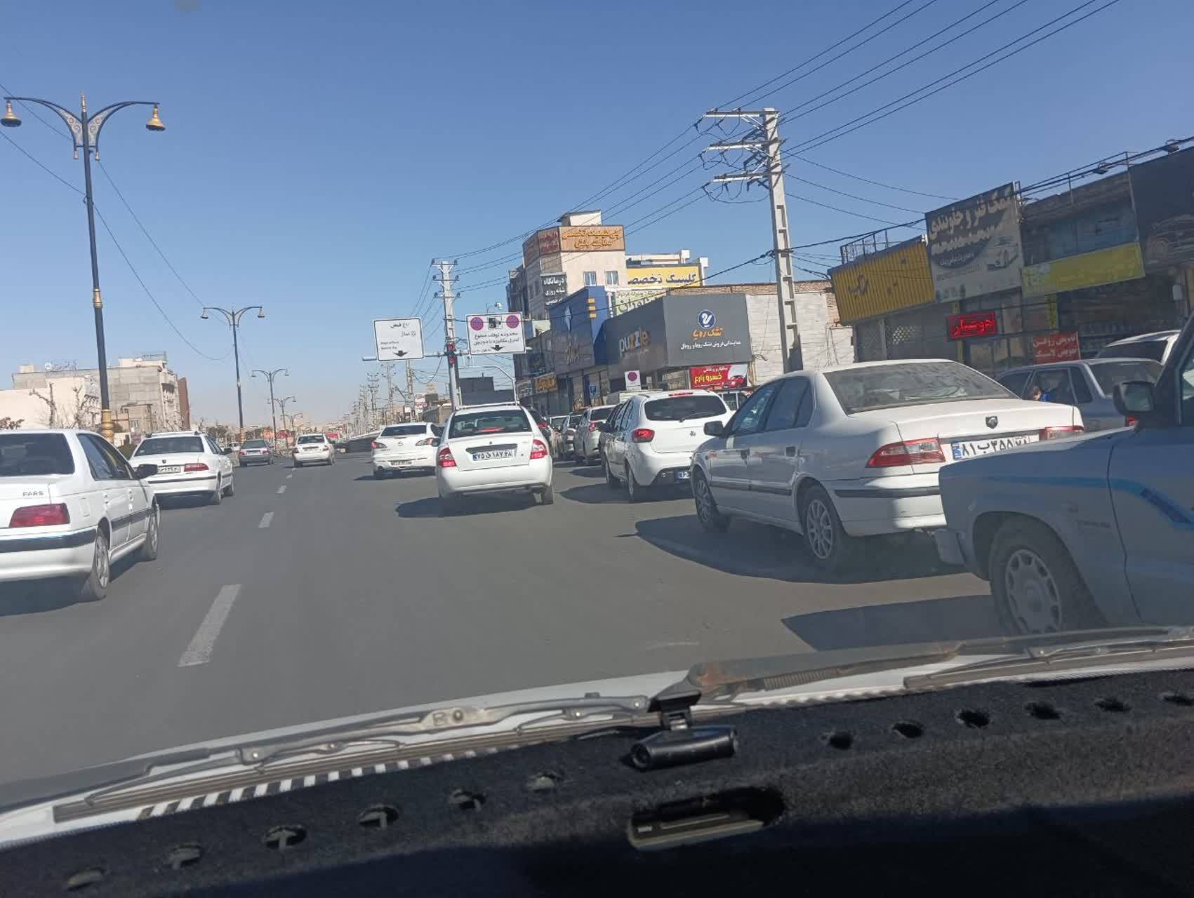 دردسرساز شدن ترافیک در کنارگذر کاشانی اسلامشهر + تصاویر