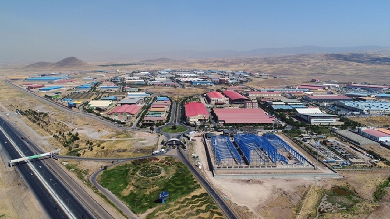 ۲۰ هزار هکتار زمین برای سرمایه گذاران صنعتی آماده است