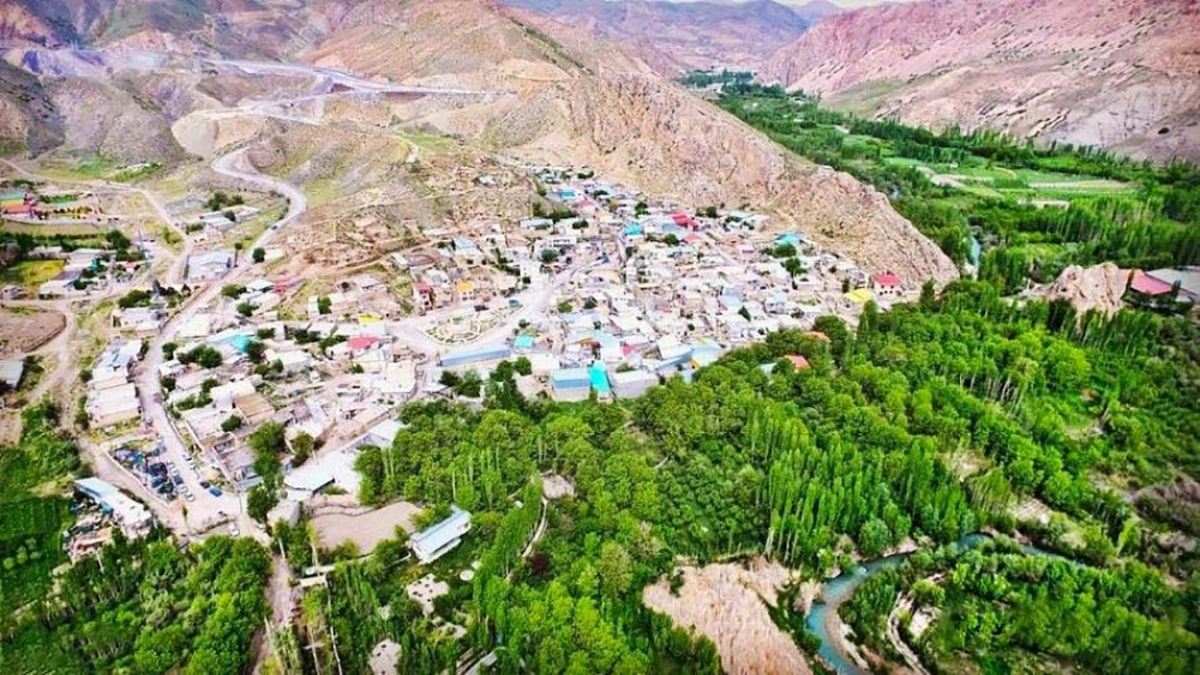 معرفی کاروانسرای مرنجاب + فیلم