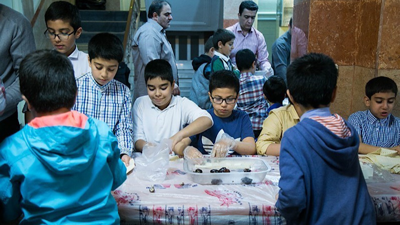 دانش آموزان مصرف وعده سحر را در ماه رمضان جدی بگیرند