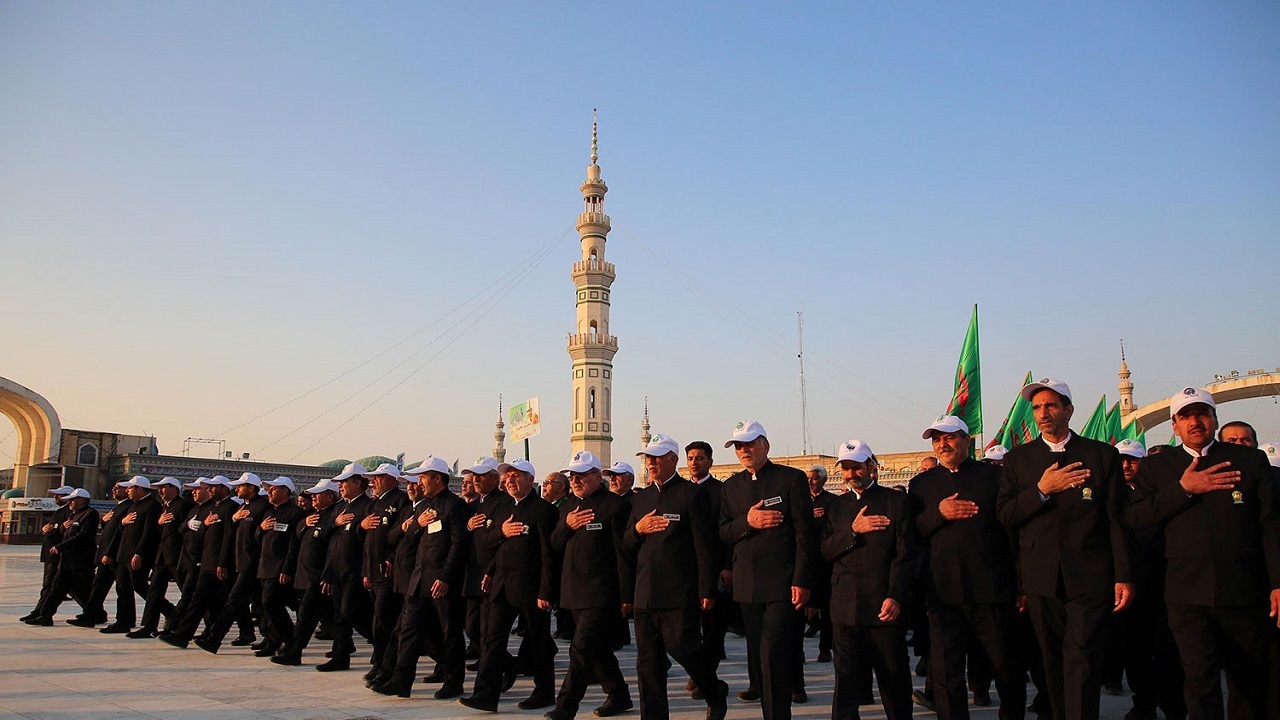 تجدید عهد ۴ هزار نفر از خادمیاران رضوی با امام عصر (عج)