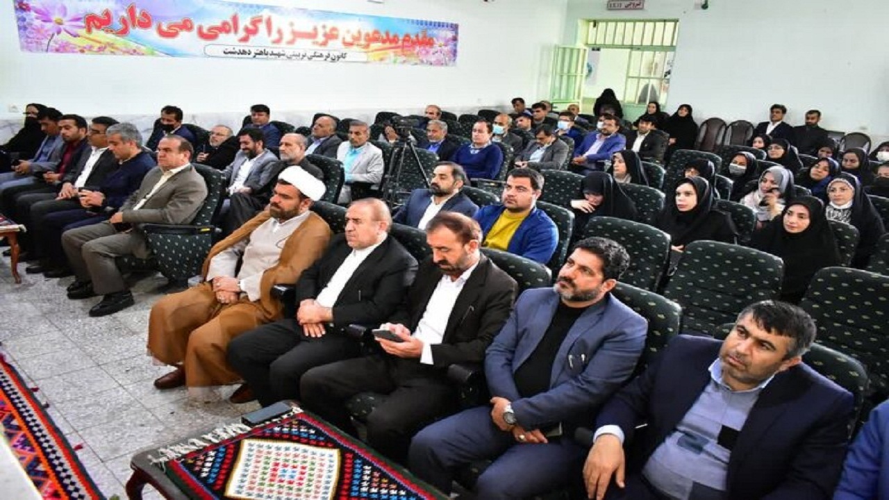 مربیان تربیتی اهتمام جدی به مسائل تربیتی دانش آموزان داشته باشند