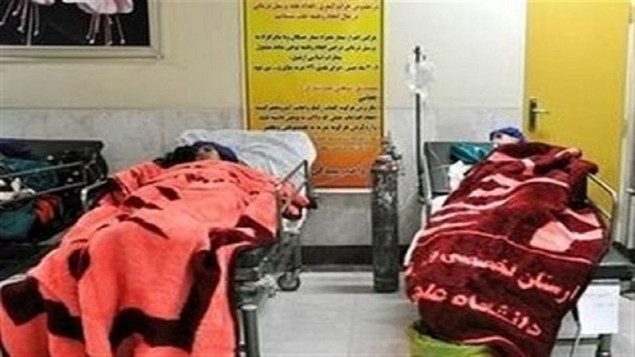 مسمومیت ۱۲ دانش‌آموز دیگر در قم