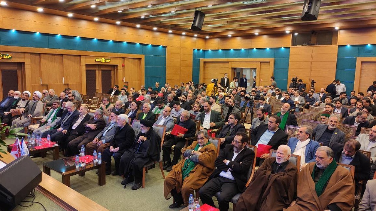 آغاز همایش سراسری مداحان در مشهد
