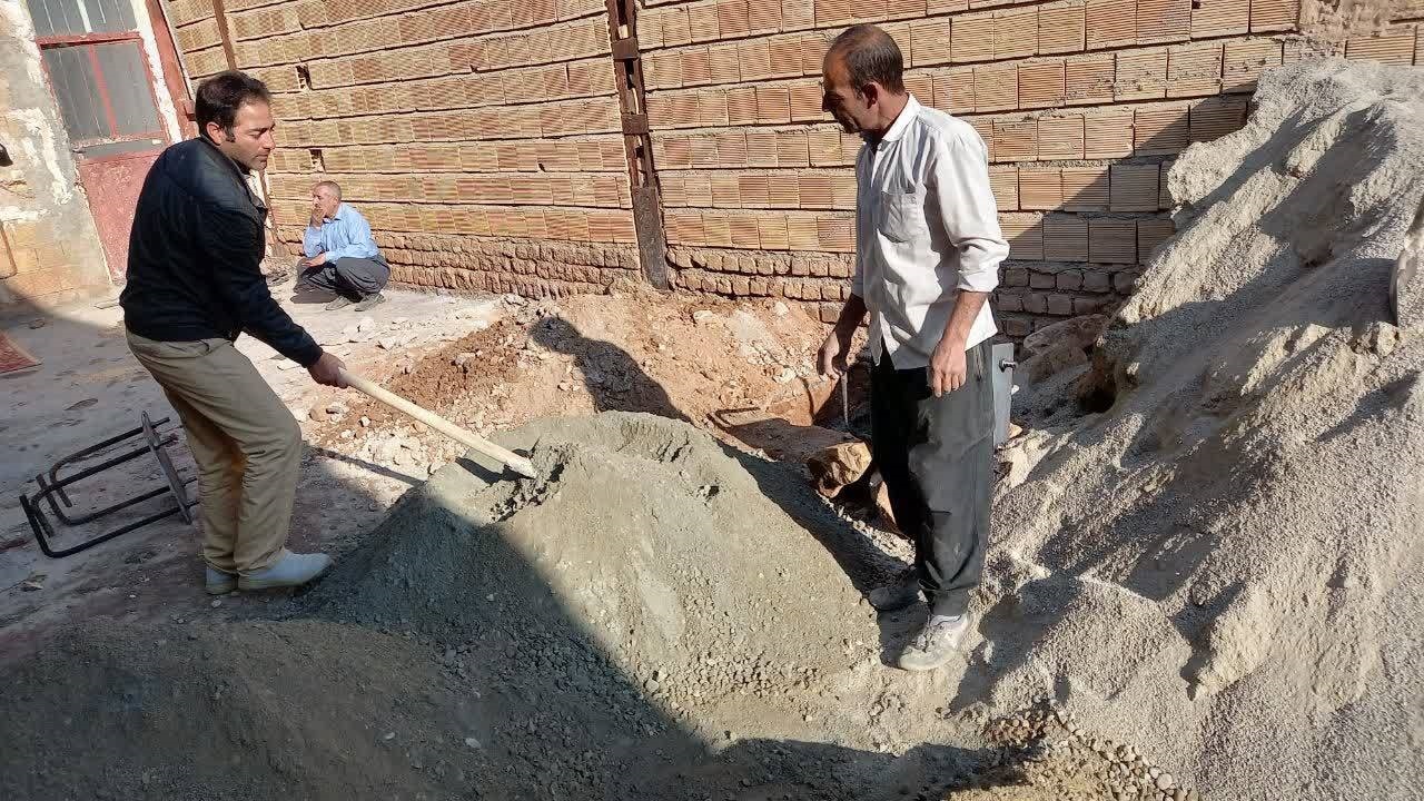 اقدام زیبای ساخت منزل برای یکی از محرومین کوهدشتی + فیلم و تصاویر