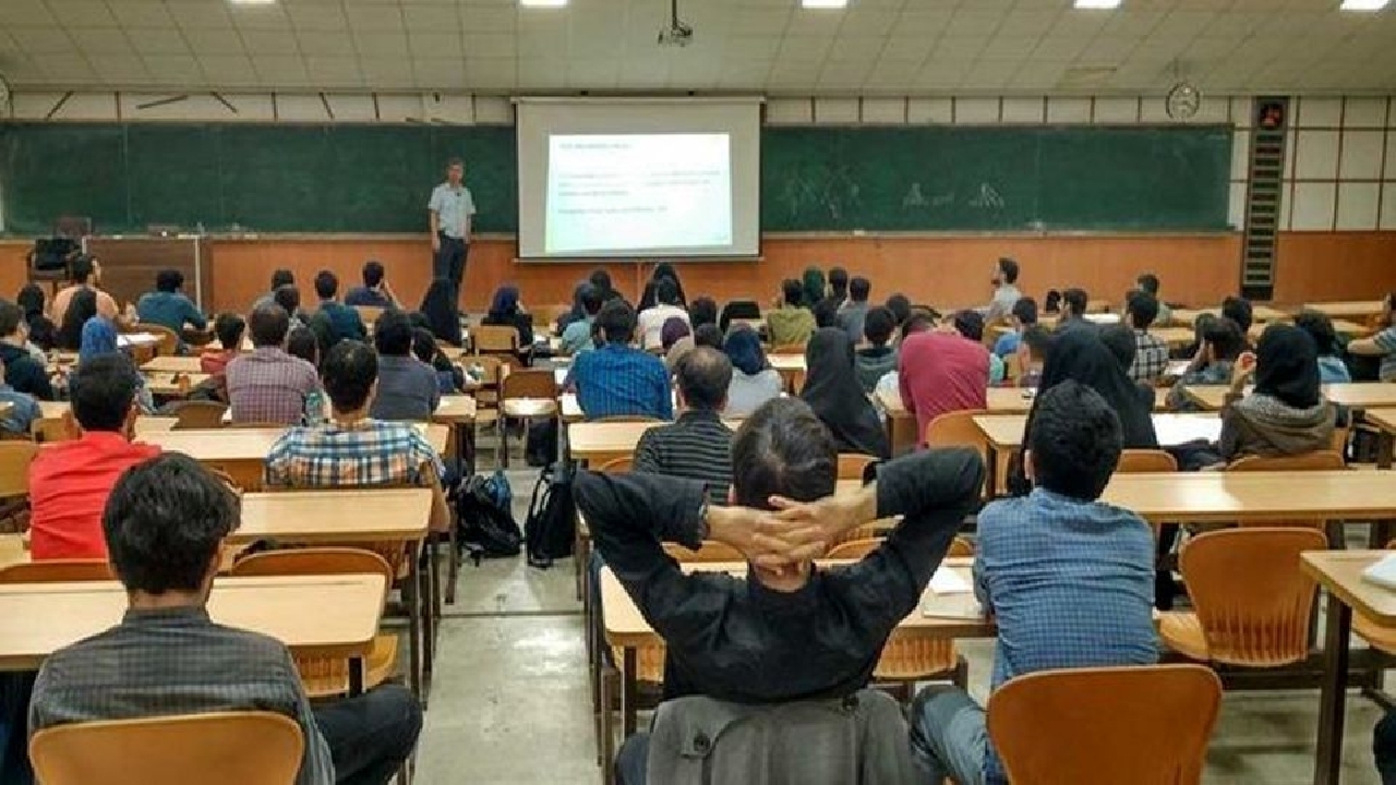 برگزاری کلاس حضوری مورد تاکید وزرات علوم است