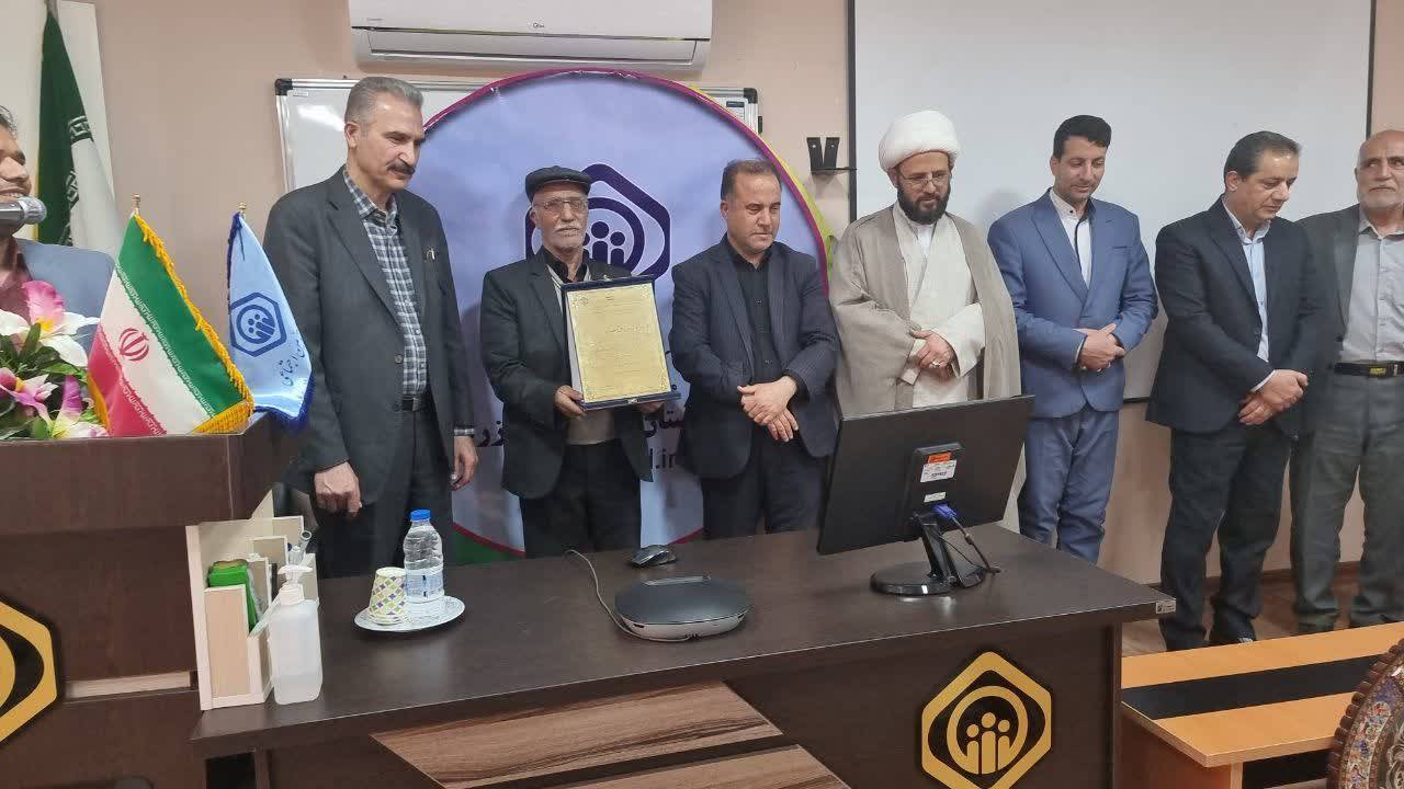 اهدای دستگاه لاپارسکوپی به بیمارستان امام علی (ع) زرند