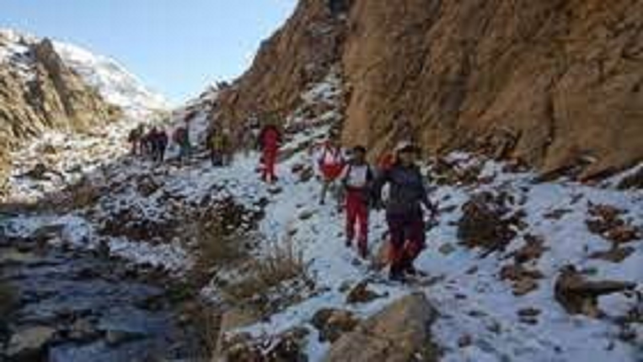 کوهنوردان هنگام صعود به قلل دنا مجهز باشند