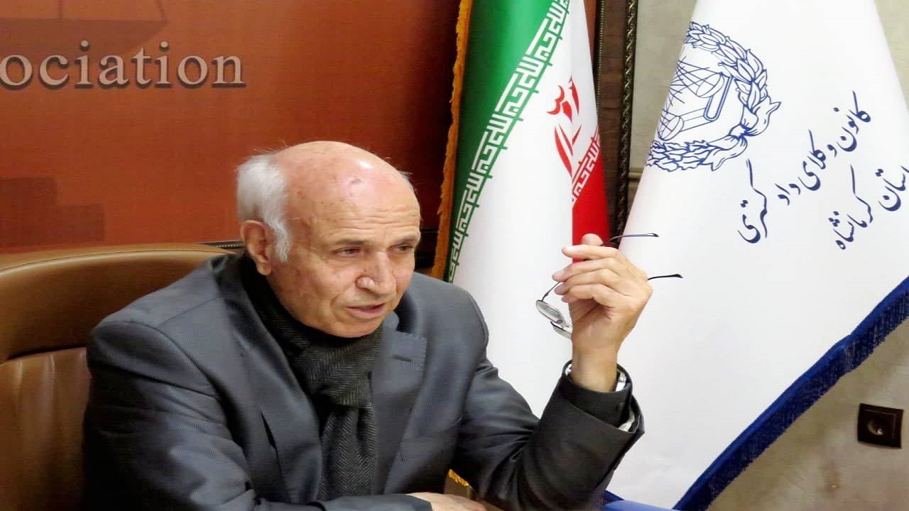 جذب بی‌رویه وکیل پیامد‌های منفی به دنبال دارد